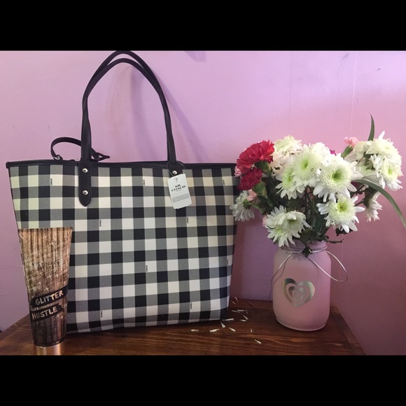 Coach tote - Picture 2 of 4